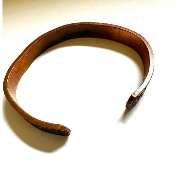 Copper tone open cuff bracelet - Picture 6 of 7